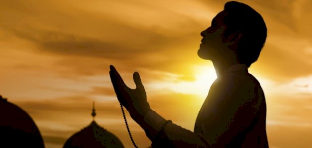 كيف اخشع في الدعاء؟ وكيف يحضر القلب في الدعاء؟