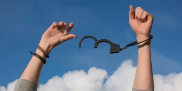 موضوع تعبير عن الحرية بالعناصر مع المقدمة والخاتمة جاهز للطباعة