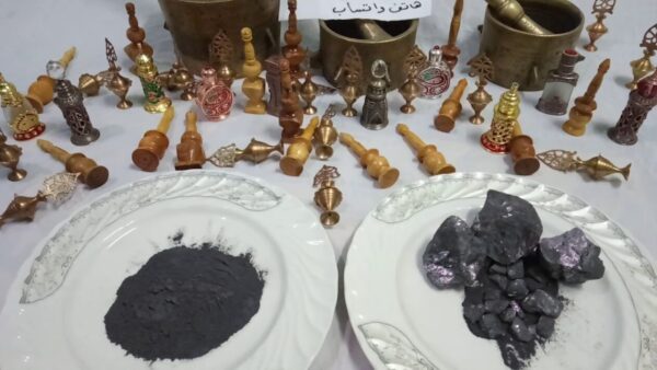 كم سعر كحل الاثمد الاصلي عند عبدالصمد القرشي 2025