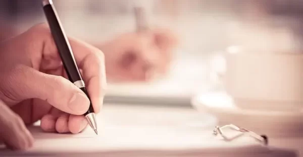 مقدمة وخاتمة تصلح لأي موضوع تعبير انجليزي توجيهي جاهزة للطباعة