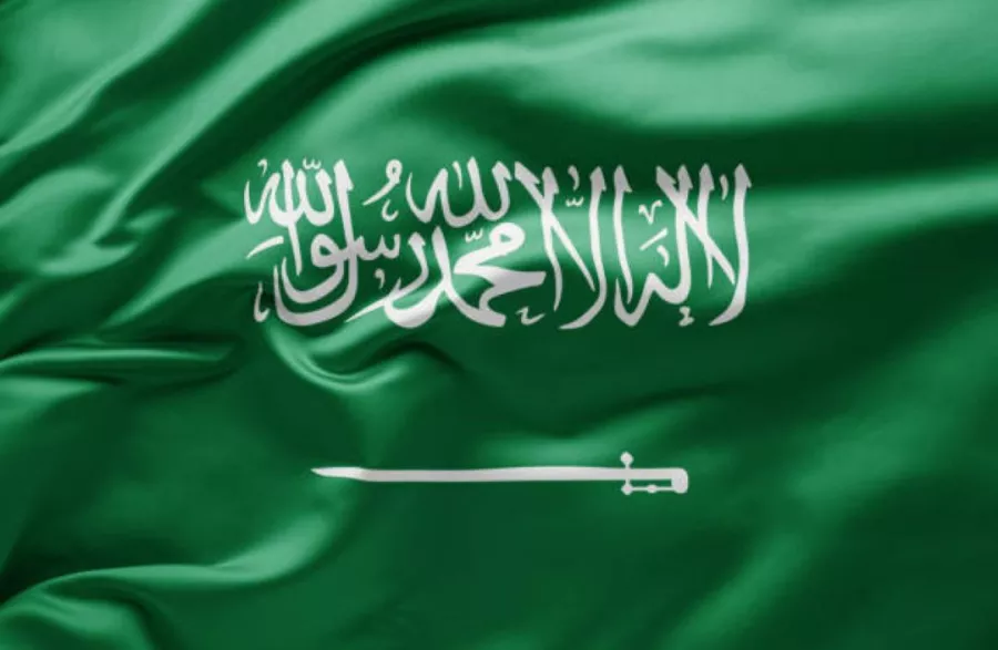 متى موعد تطبيق المرحلة الثانية من سعودة بعض المهن؟؟ السعودية تحذر العاملين من المقيمين في بعض المهن وتنوه عن طردهم