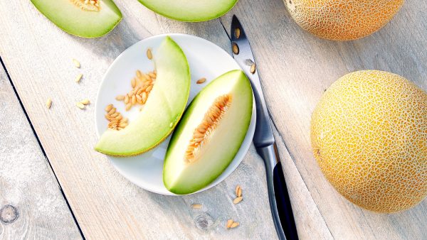 السعرات الحرارية في الكنتالوب وفوائده لخسارة الوزن