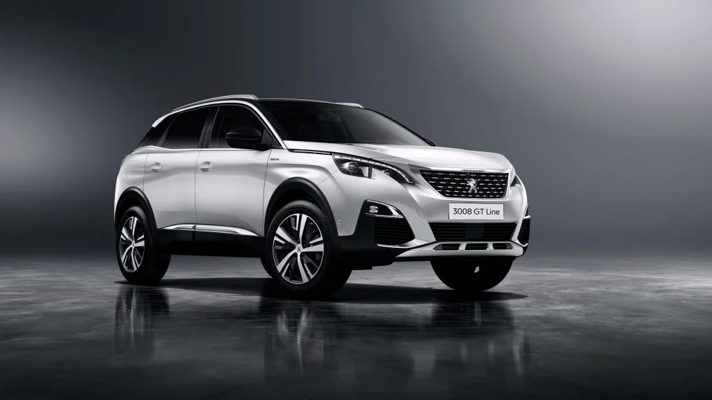 سيارة بيجو 3008 2025 peugeot بتصميم جريء وتقنيات متطورة
