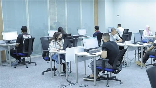 لطلاب الدور الأول بجميع المحافظات .. جدول امتحانات الدبولمات الفنية 2025