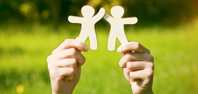 تعبير عن الصداقة كامل العناصر لجميع المراحل الدراسيه