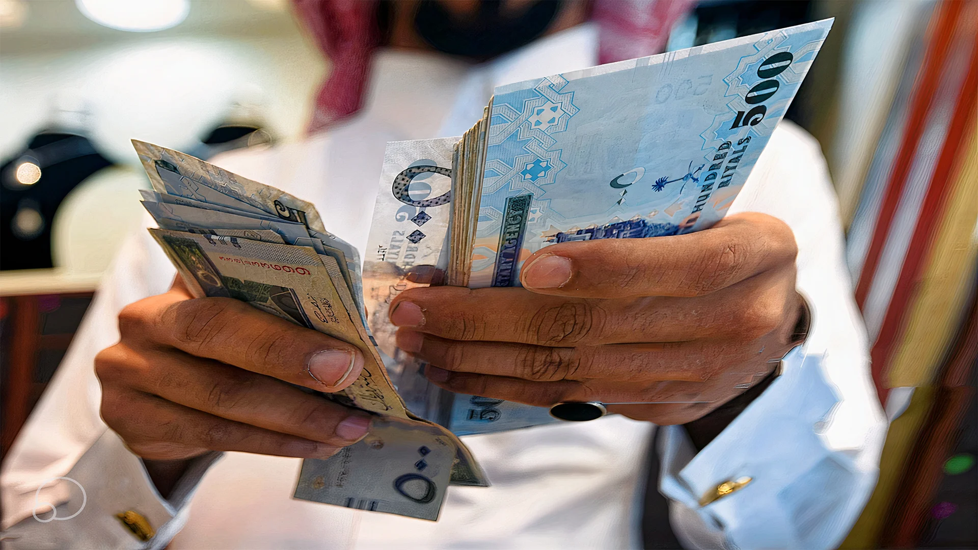 مصرف الراجحي يوضح .. خطوات الحصول على تمويل المتقاعدين200 ألف ريال بضمان راتب التقاعد