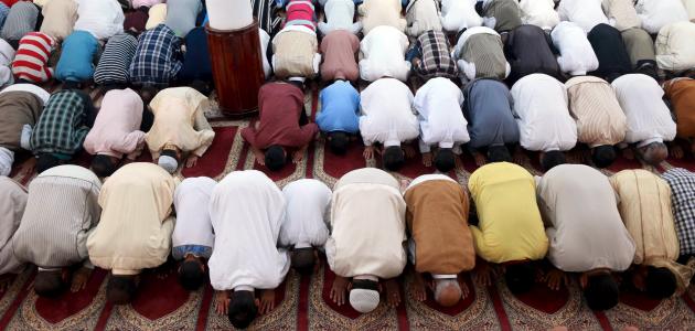 ما هي طريقة جمع صلاة الظهر والعصر