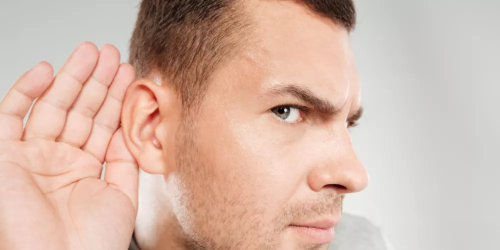 ما هي طرق علاج مشاكل الأذن والسمع بالأعشاب