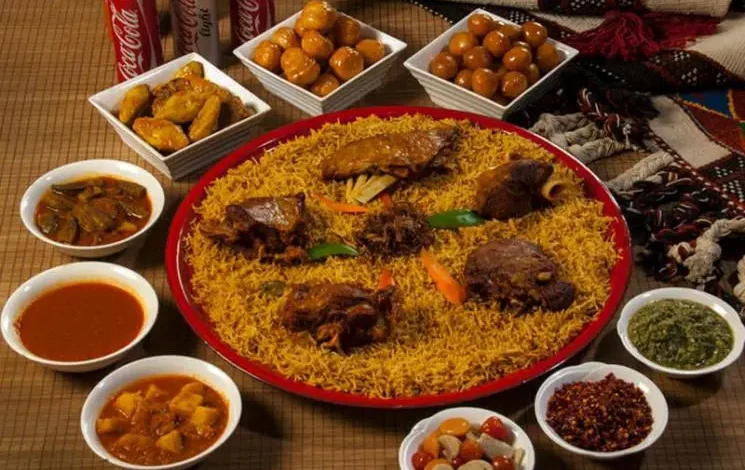 كيف أعرف اقرب مطعم من موقعي بخاري