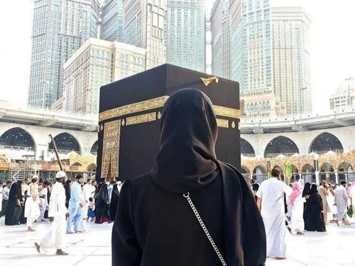 ما هي مناسك العمرة للنساء .. هل يمكن تأدية مناسك العمرة في حالة النفاس أو الحيض؟