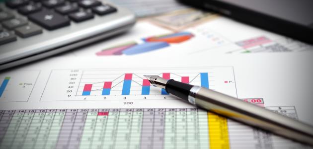بحث عن علم الاقتصاد كامل العناصر شامل المقدمه والخاتمه
