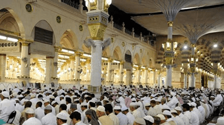 ما حكم صلاة الجماعة في المسجد في المذاهب الأربعة و فضل صلاة الجماعة