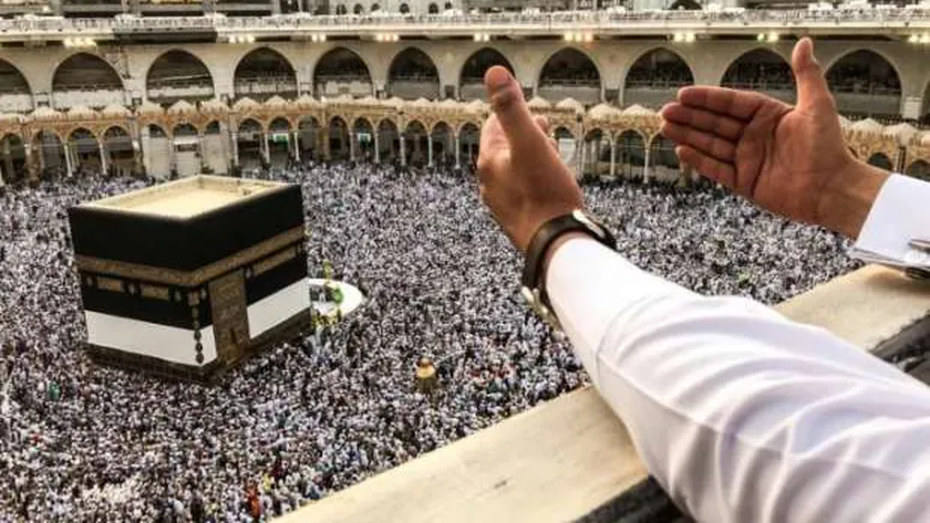هل يجوز وضع مزيل العرق قبل الإحرام للنساء ـ للرجال
