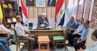 اجتماع لمناقشة استعدادات امتحانات الثانوية الأزهرية بالدور الثاني بالإسكندرية