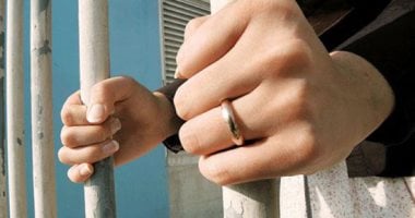 تشييع جثمان عامل قُتل على يد بائعة خضار بشبرا الخيمة