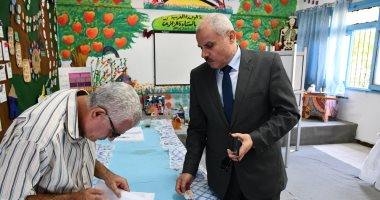 رئيس جامعة القناة يشارك في جولة الإعادة لمجلس الشيوخ