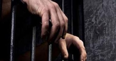 ضبط متهم بالتعدي على جاره بسلاح أبيض في شبرا الخيمة