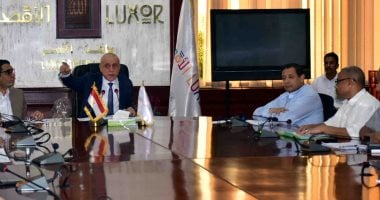 محافظ الأقصر يؤكد ضرورة تسريع تقنين أراضي الدولة